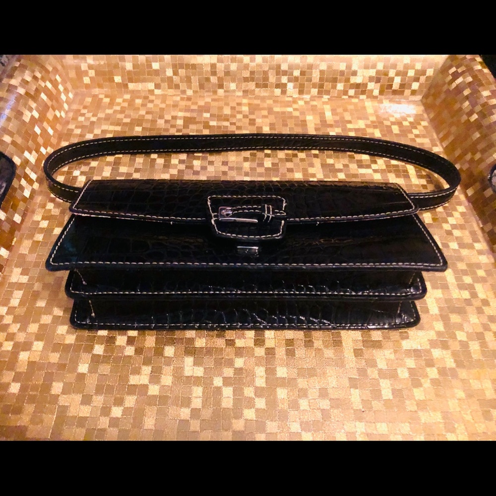 Liz Claiborne Small Black Purse w/ Floral Interior